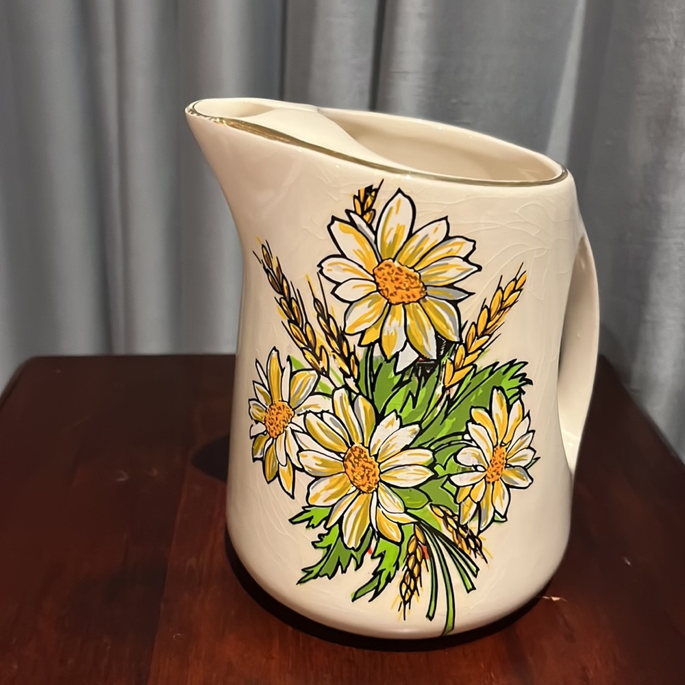 Wade pdm Liquor Pitcher with ice lip daisies & wheat? decal over Beefeater logo